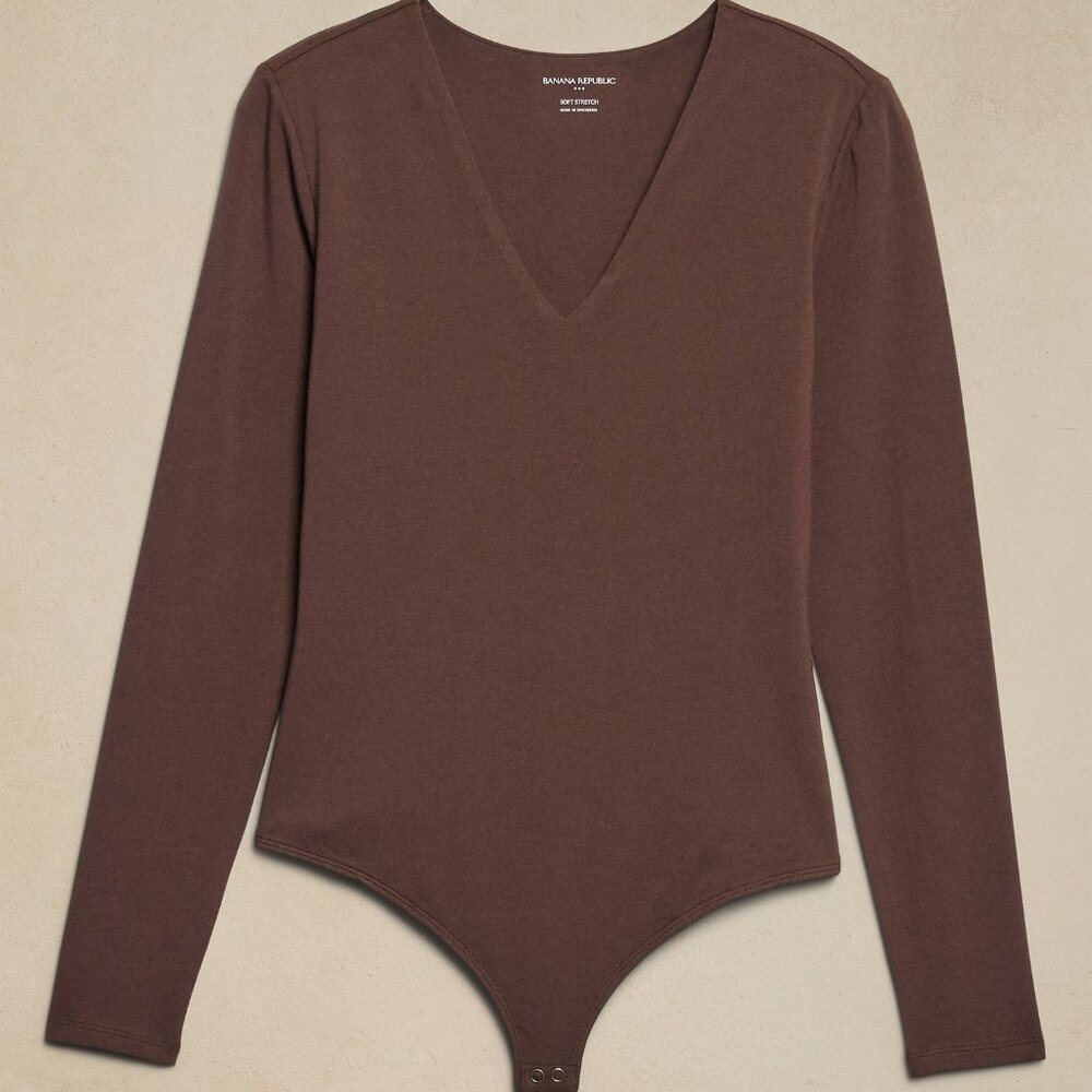 Banana Republic XL Soft Stretch V-Neck Bodysuit in Dark Oak